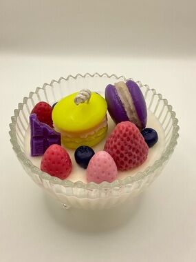 🕯️🍓Strawberry Açaí Dessert Candle - 100% Soy Wax